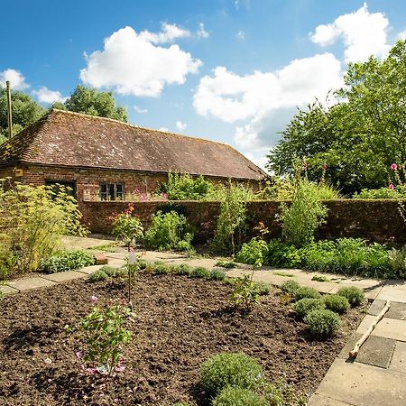 All Hallows Farmhouse Hotel Wimborne Saint Giles Exterior foto